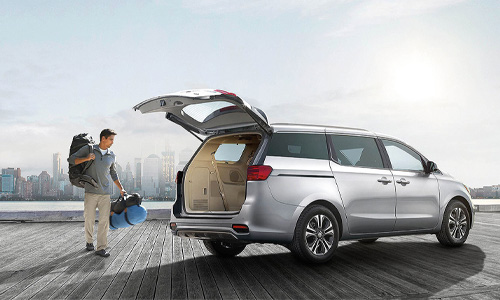 2021 Kia Sedona Exterior View at Destination Kia